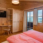 Golmerhaus Nyaraló
